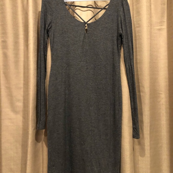 Dress - Picture 4 of 8